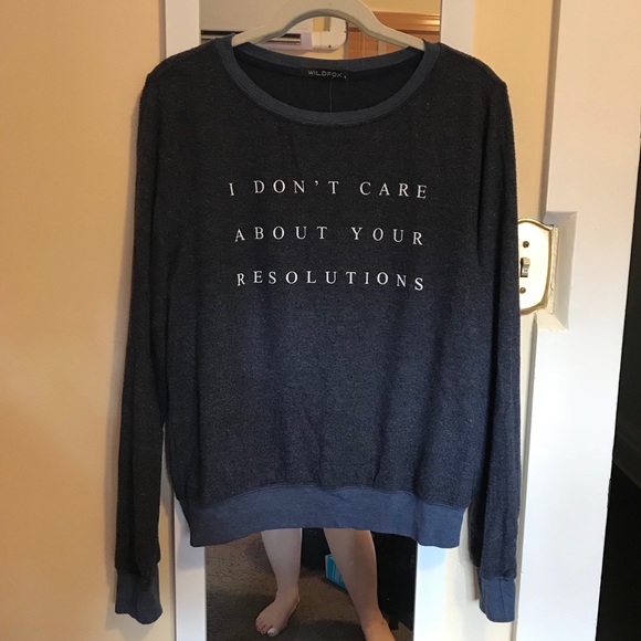 *SOLD** NWOT WILDFOX No Resolutions Sweatshirt - Picture 1 of 6